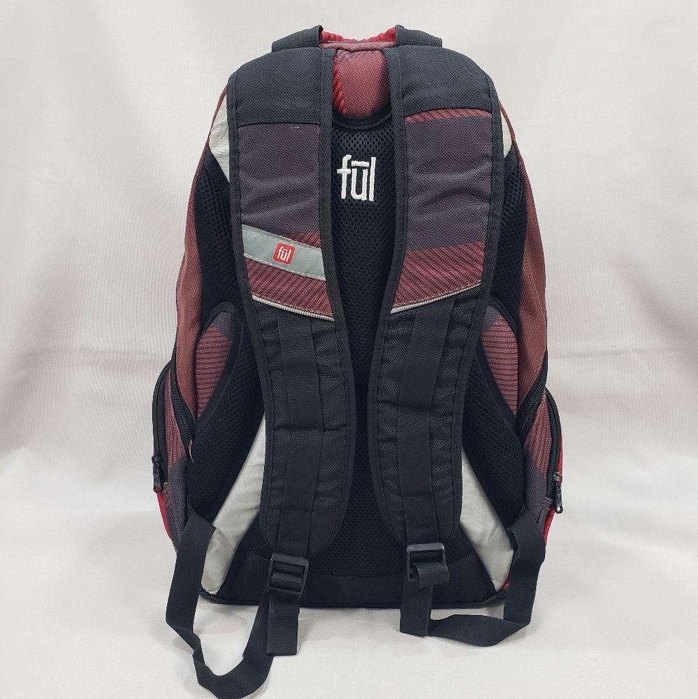 FŪL backpack - Picture 7 of 12